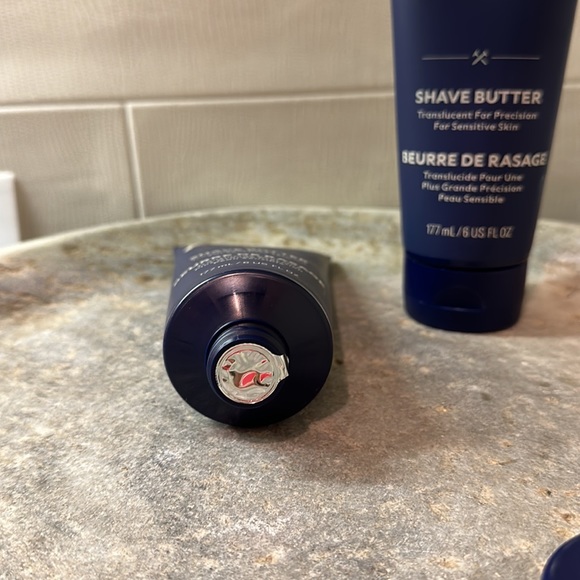 Shave butter (Dollar Shave Club) - Picture 2 of 2